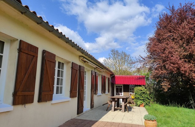 At the edge of the forest of Mervent, pleasant country house of 8 people