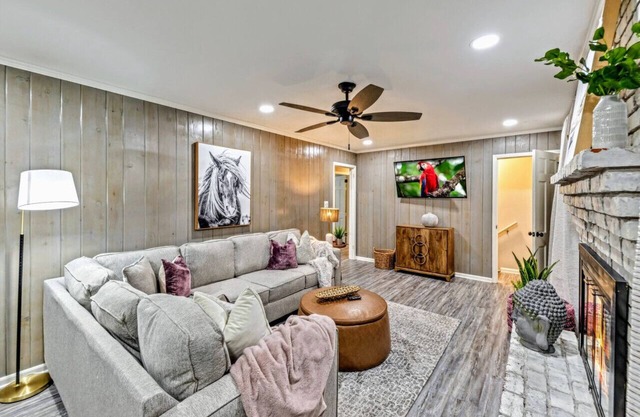 ATH -Marietta -5BR -Pet Friendly - Fenced (bberry)