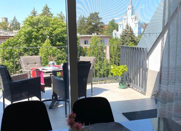 Atrium Apartman Hévíz mit Panoramaterrasse und Tiefgarage