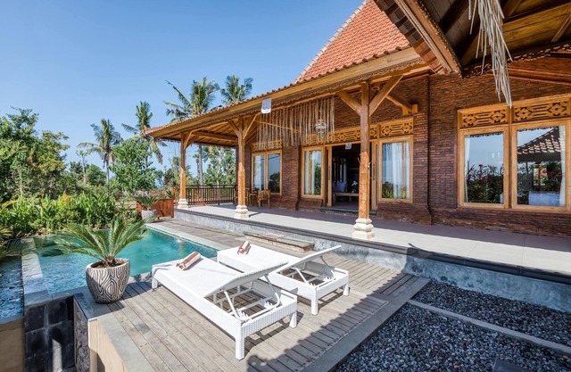 Atta Villa - Oasis Tropical Gem with Private Pool
