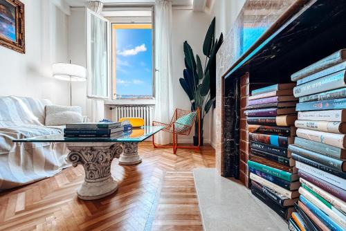 Attico d'Autore in Piazza con Vista Ghirlandina