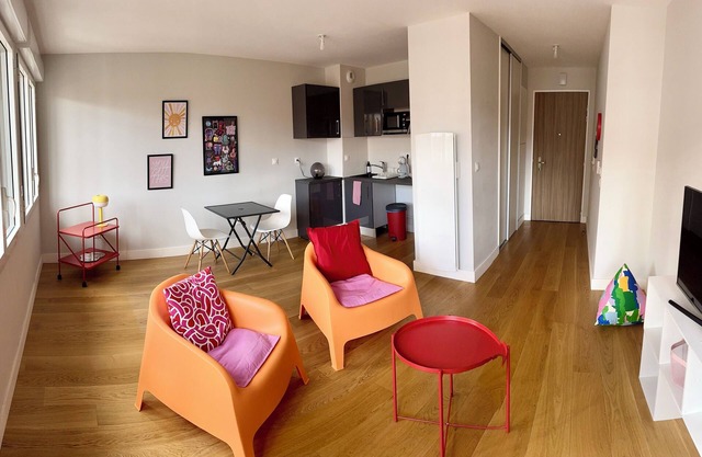 Au Cœur de Toulouse Appartement Coloré Dans Résidence de Standing