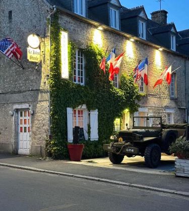 Auberge le John Steele