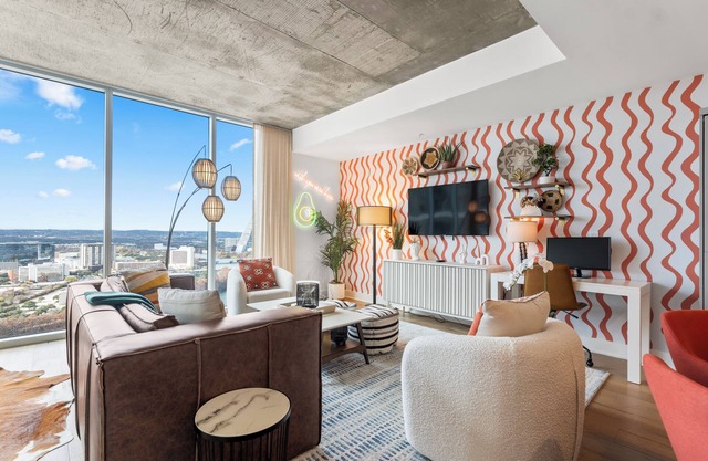 Austin Affinity Lux Penthouse