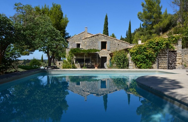 Authentic farmhouse with exceptional views in beautiful natural surroundings