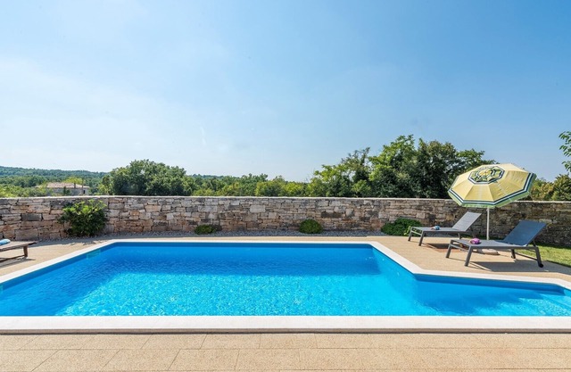 Authentic Istrian stone Villa Didova in the Heart of Istria