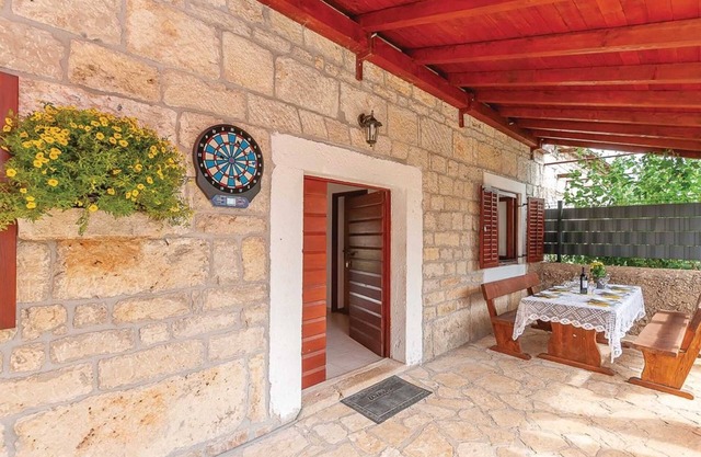 Authentic Stone House In National Park Krka