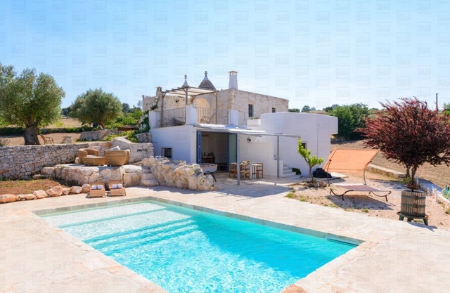 Authentic Trulli Stay with Private Pool and Panoramic Views | Itria Valley