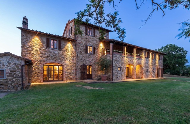 Authentic Tuscan Villa near Arezzo
