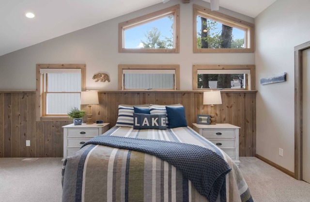 Autumn at Torch Lake | Hikes, Wine & Views