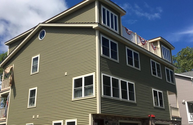 Available: Fall 2025 rental weekly or monthly. Come see and enjoy NH this fall.