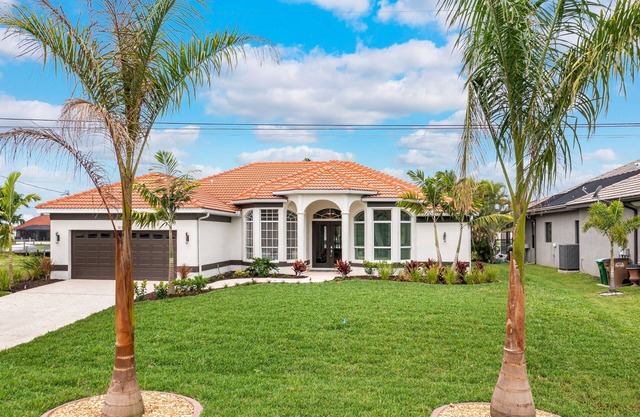 Avida Serena - Luxury Rental in Walking Distance to Cape Harbor