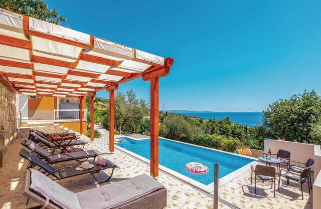 Awesome apartment in Orebic