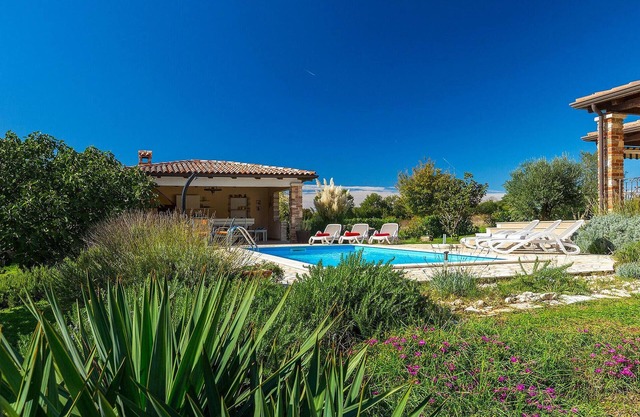 Awesome apartment in Porec