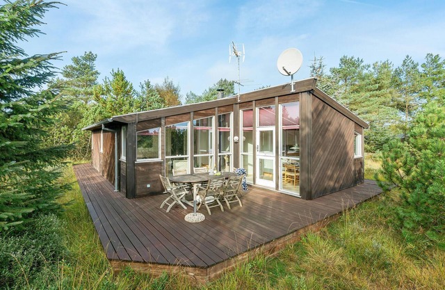Awesome home in Fjerritslev with sauna
