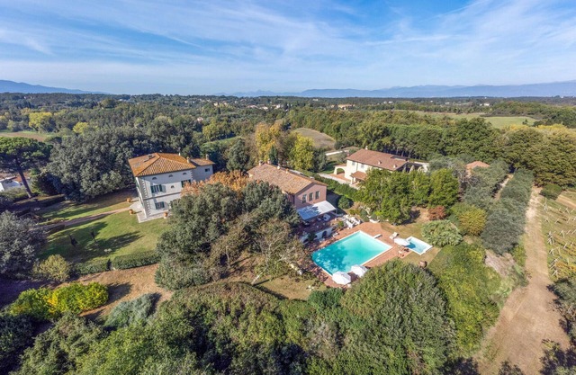 Awesome home in Fucecchio