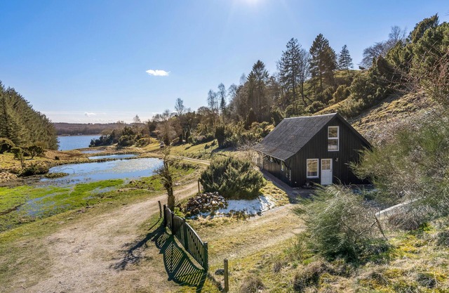 Awesome home in Hobro with kitchen