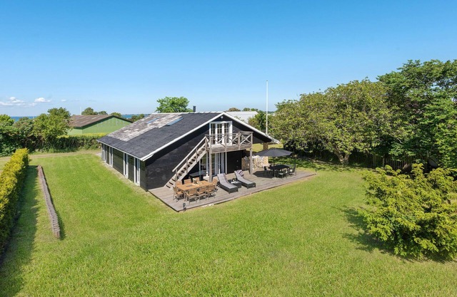 Awesome home in Humble with kitchen