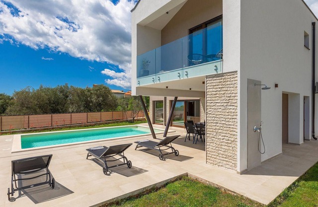 Awesome home in Marcana