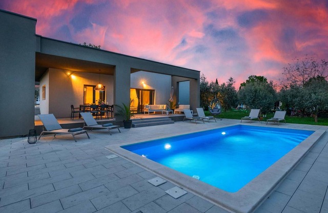 Awesome home in Marcana with WiFi