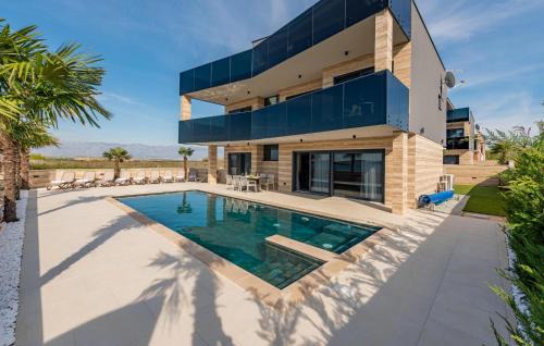 Awesome Home In Privlaka With Kitchen