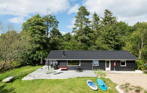 Awesome Home In Roslev With Wifi