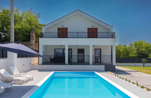 Awesome home in Smokovic