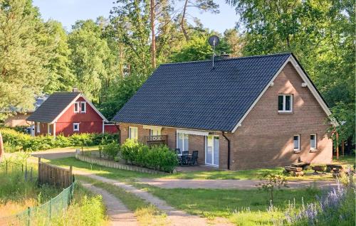 Awesome Home In Wittstock With Kitchen