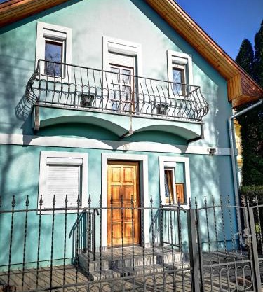 Azúr Vendégház