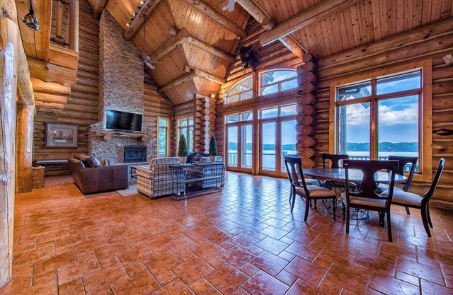 Azalea Retreat- The Lodge by Avantstay Best View