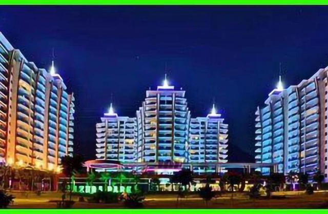 AZURA PARK RESIDENCE -- шикарное место для Вас -- вид на море, на бассейн, горный воздух и свой пляж - ЗАБРОНИРУЙТЕ СЕЙЧАС