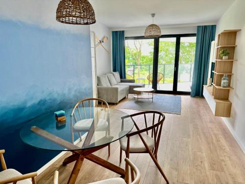 Błękitna Keja - apartament z widokiem na jezioro - Zegrze