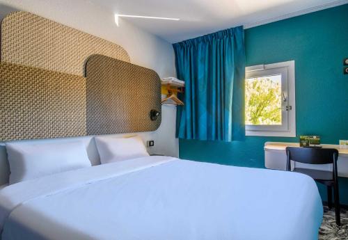 B&B HOTEL Nîmes Caissargues