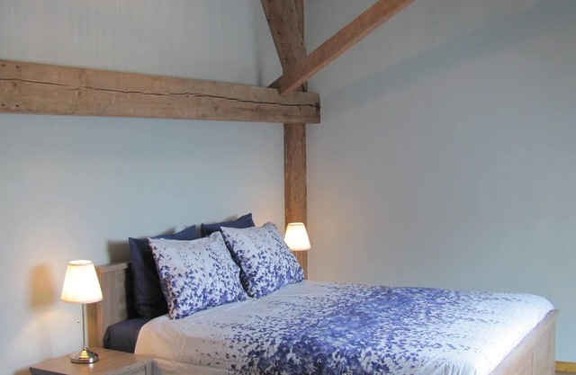 B&B in traditional Dutch farmhouse