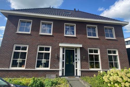 B&B nancy in holland met eigen badkamer , independent bathroom