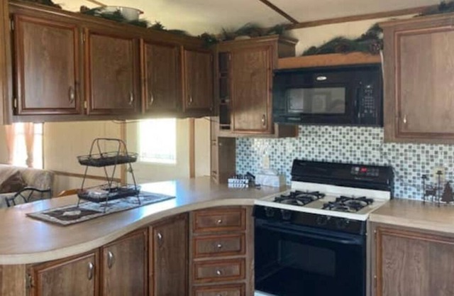 Backbone Ranch- 3BR/2Bath Rustic Country Living