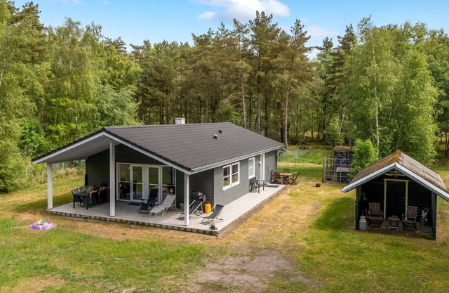 "Bæver" - 1km from the sea by Interhome