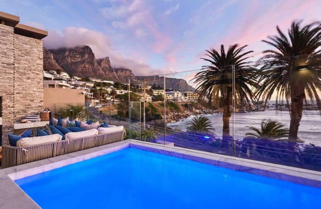 Bakoven Palms - Ultra Luxury Villa with jacuzzi