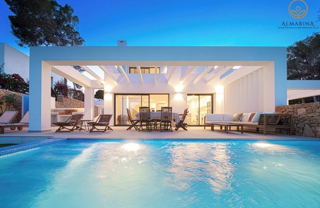 Balilos 8 - By Almarina Villas