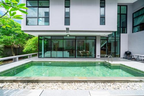 BangT-ao 3-bedroom modern minimalist luxury style private pool holiday villa gym quiet community