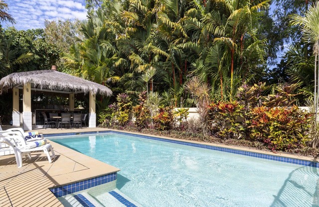 Barbados in the Tropics - 5 Bedroom House