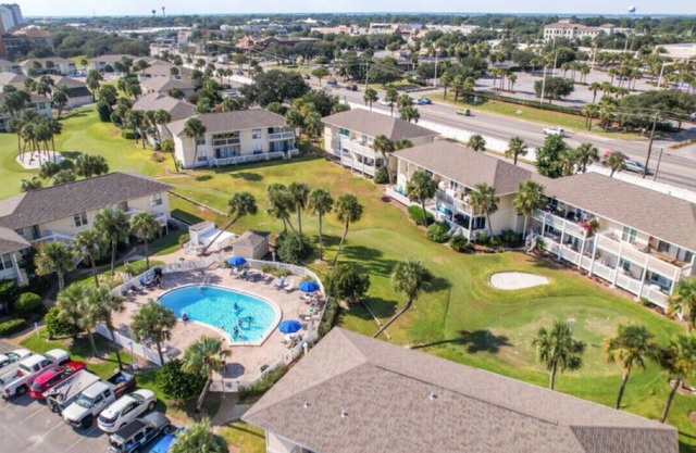 Barefoot Sands Sandpiper Cove 1147 In Destin, FL