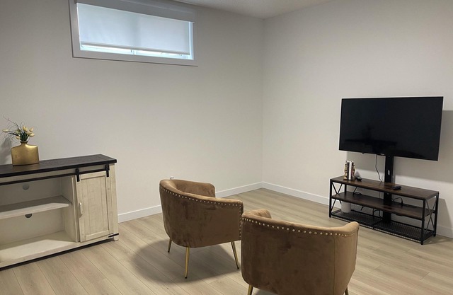 Basement sanctuary, just a 25-minute drive from the heart of Edmonton.