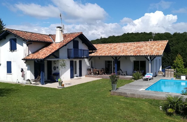Basque style house and individual sauna