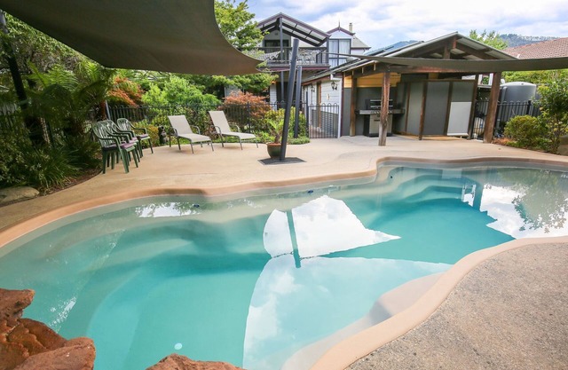 Battenberg at Bright : Dog friendly family oasis