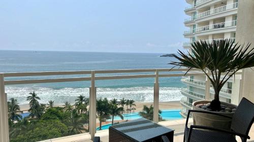 Bay View Grand Marina- 1001S