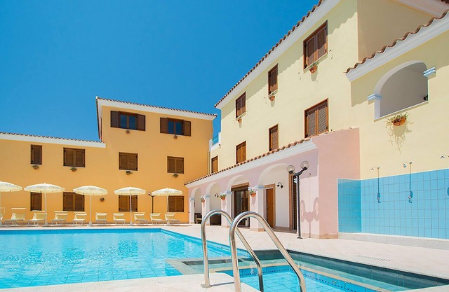 Beach front apartment in Orosei