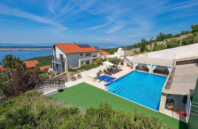 Beach front home in Crikvenica
