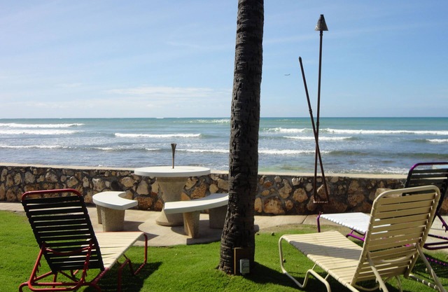 Beach House Perfect Location for Anyone Looking for Paradise