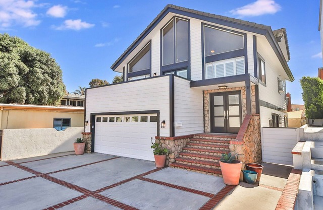 Beach Just Steps Away, Ocean Views, Spa, & Dog Friendly! Pierpont Ventura